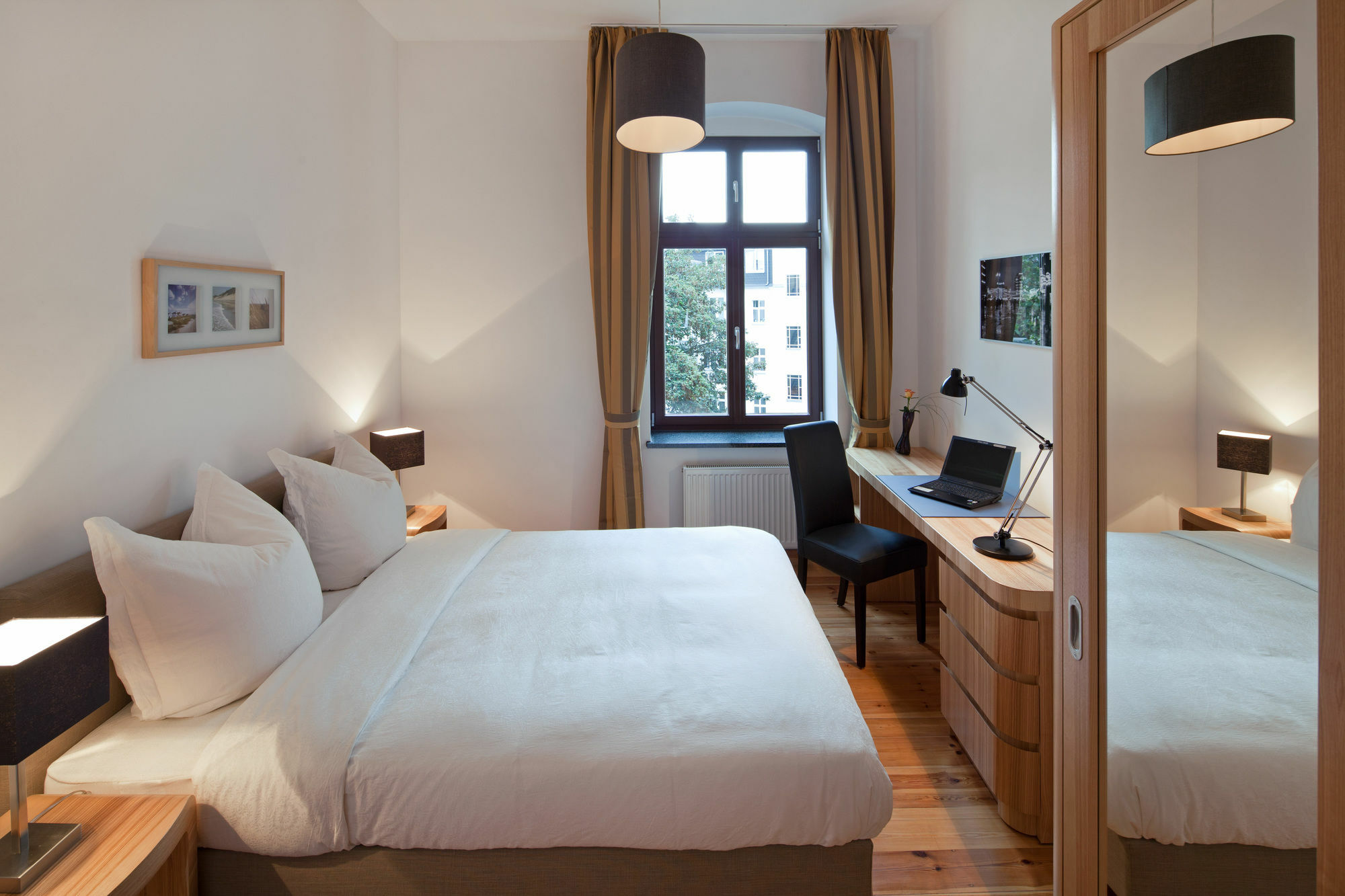 Luxoise Apartments Berlin Friedrichshain מראה חיצוני תמונה